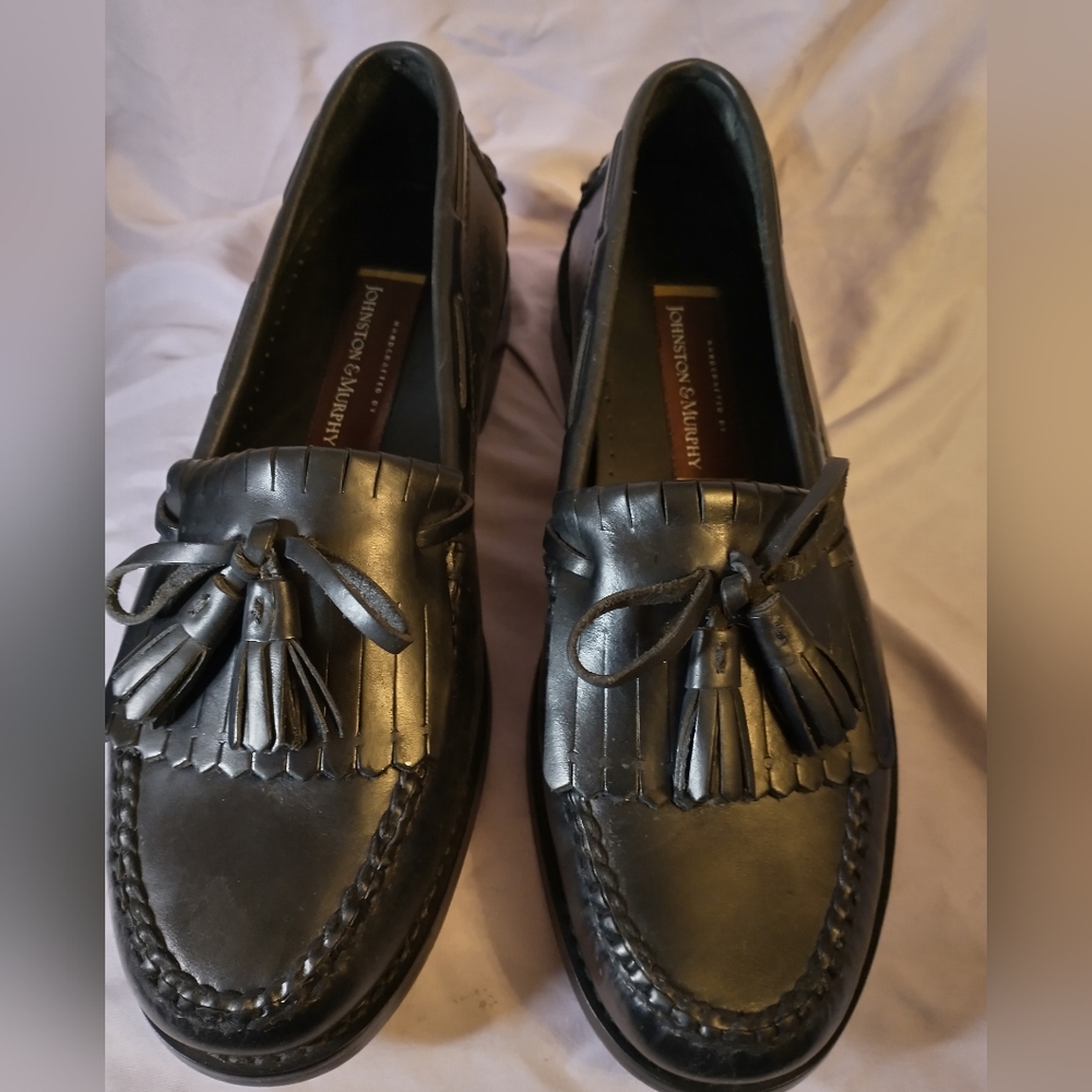 Johnston and Murphy mens dress loafer